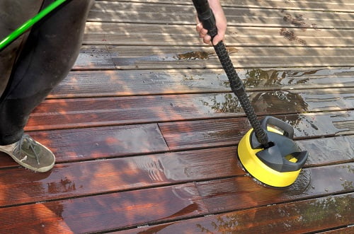 Maintaining and Cleaning your Timber Deck